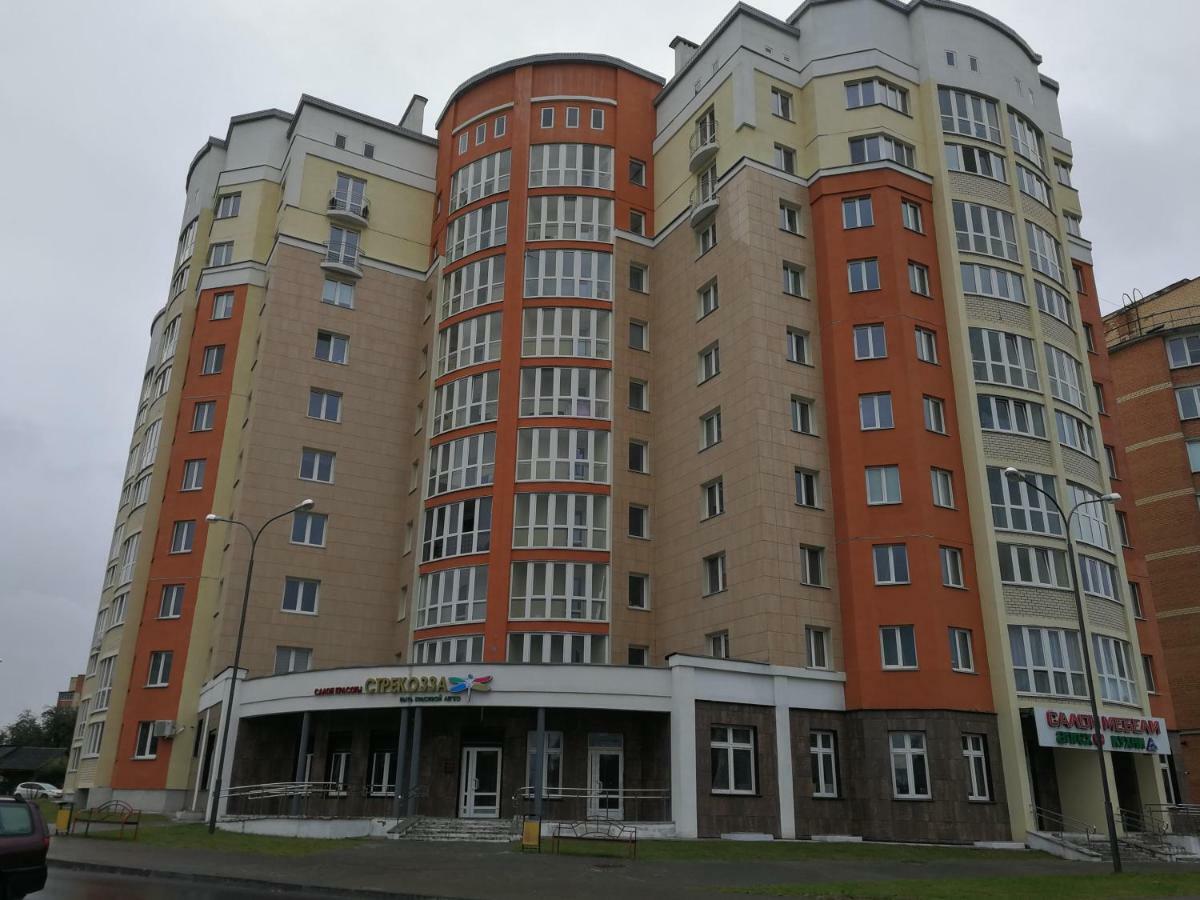 Helena Apartments On Mira 61 Mogilev Luaran gambar